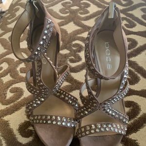 Bebe heel
